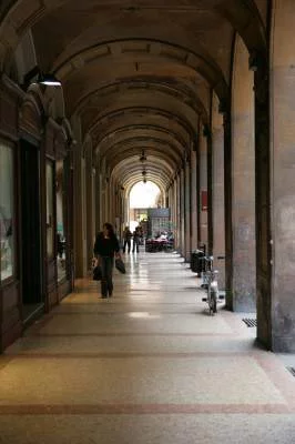 an arched way corridor in florence