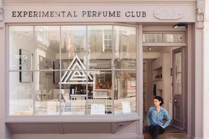 Experimental perfume club shop