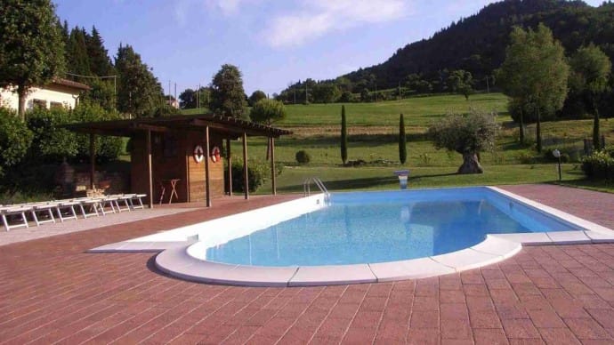 Villa Brisighella pool view 2