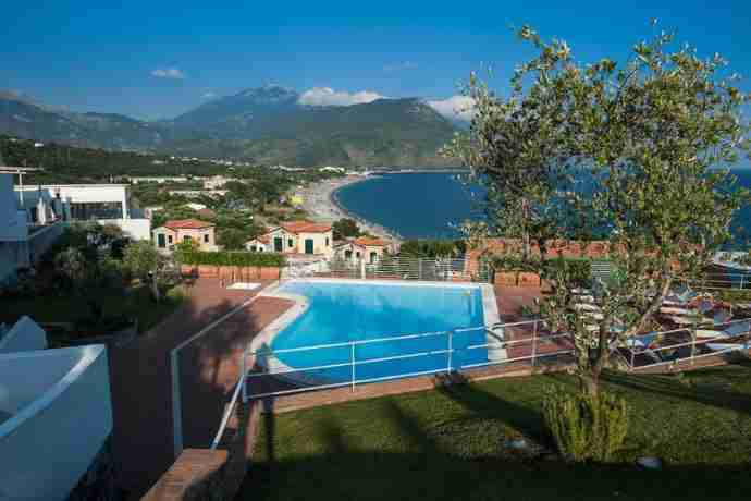 Villa Cilento pool and coast